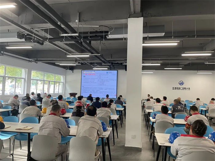 第10頁(yè)_新聞中心_蕪湖造船廠有限公司