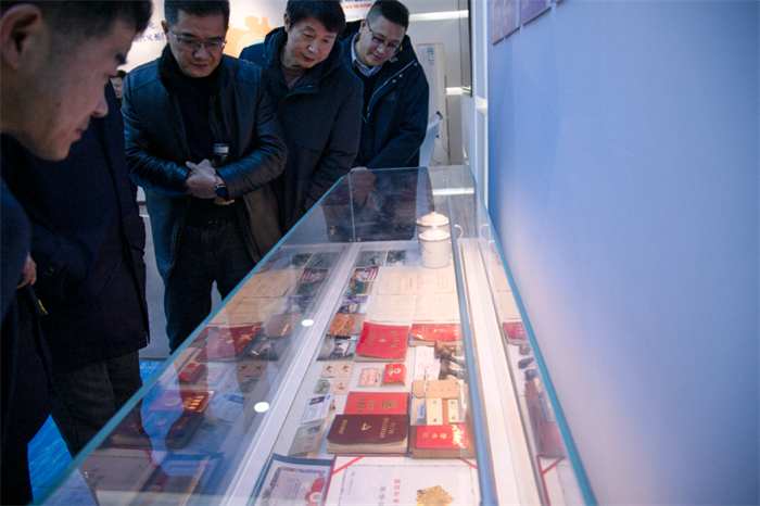 1736153746753498.png 33.png